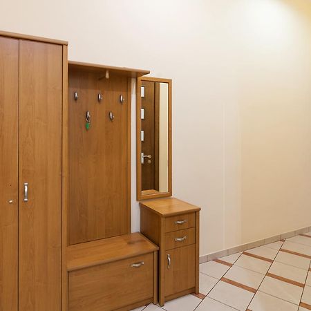 Апартаменты Двухкомнатные Для 6Х Около Парка В Центре Lwów Zewnętrze zdjęcie